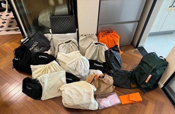 广州黄埔区回收奢侈品衣服.jpg